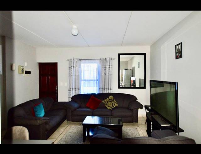 2 BEDROOM APARTMENT FOR SALE IN PARKLANDS